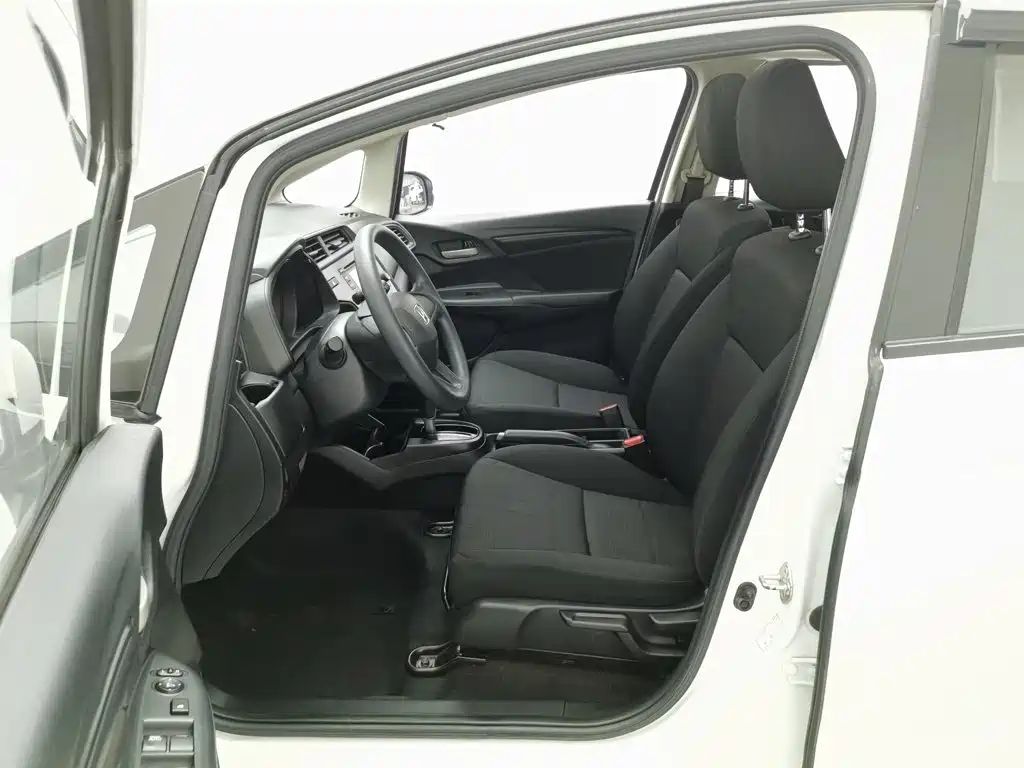Honda Fit — миниатюра 10