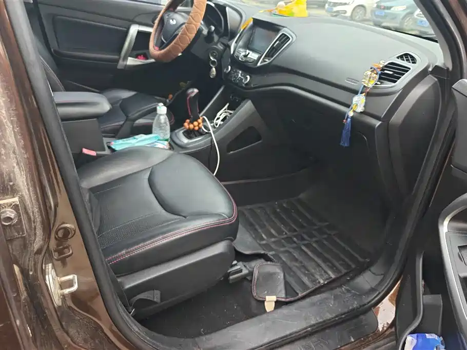 Chery Tiggo 5 5 2014 2.0L MT