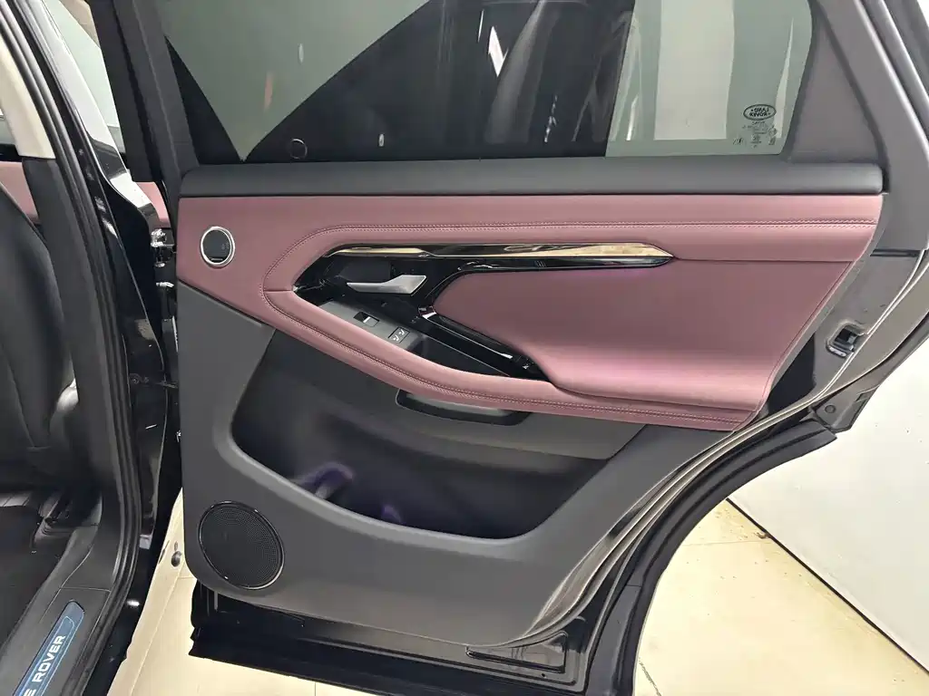 Land Rover Evoque — миниатюра 24