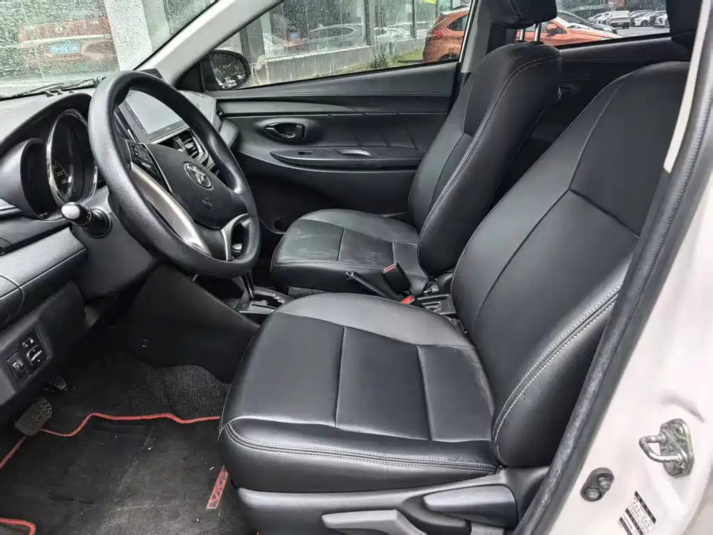 Toyota Vios — миниатюра 4