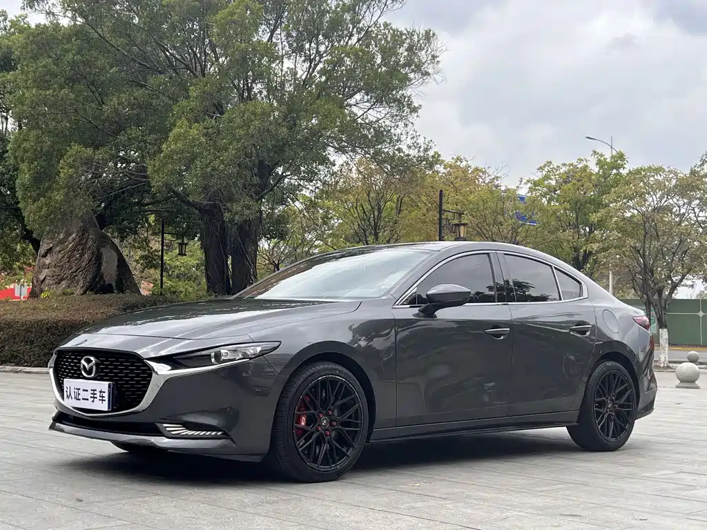 Mazda 3 Axela 2020