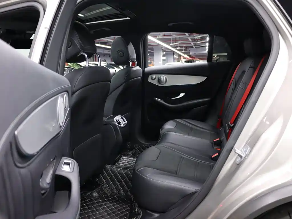 Mercedes-Benz GLC Coupe AMG — миниатюра 23