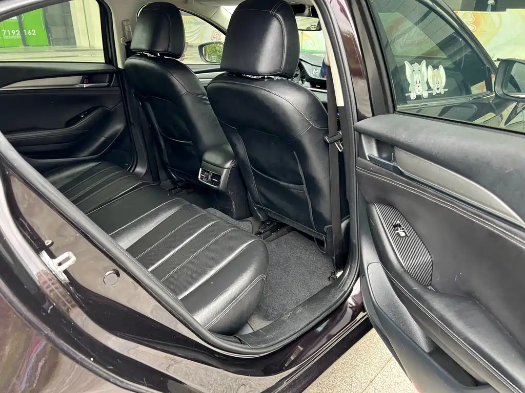 Mazda Atenza — миниатюра 9