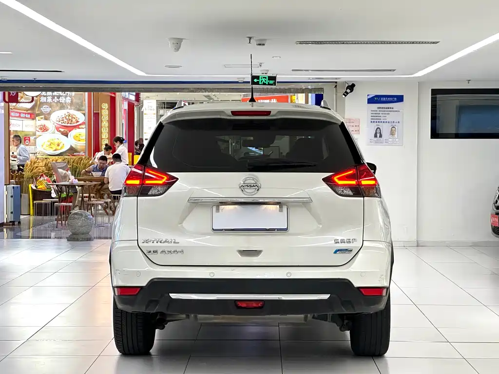 Nissan X-Trail — миниатюра 6