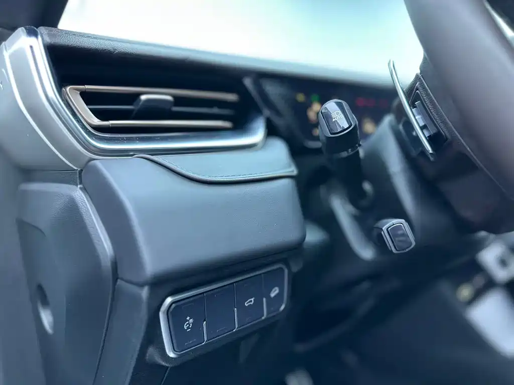 WEI PAI WEI BRAND MOCHA