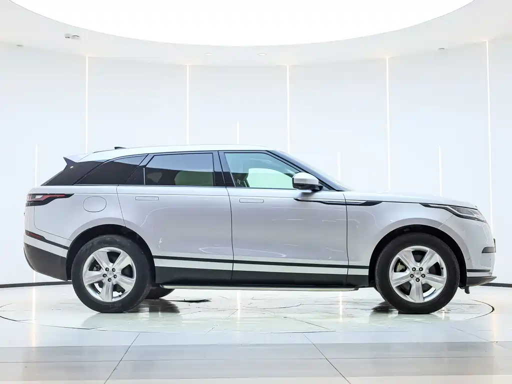 Land Rover Range Rover Velar 2022 250PS