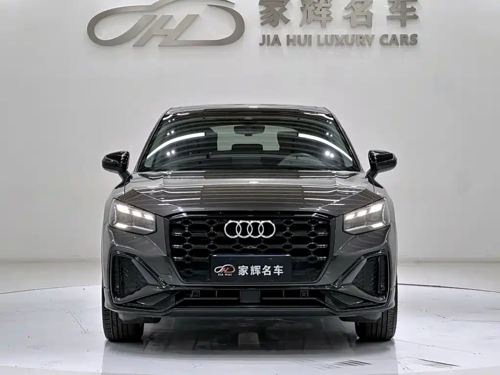 Audi Q2L — миниатюра 2