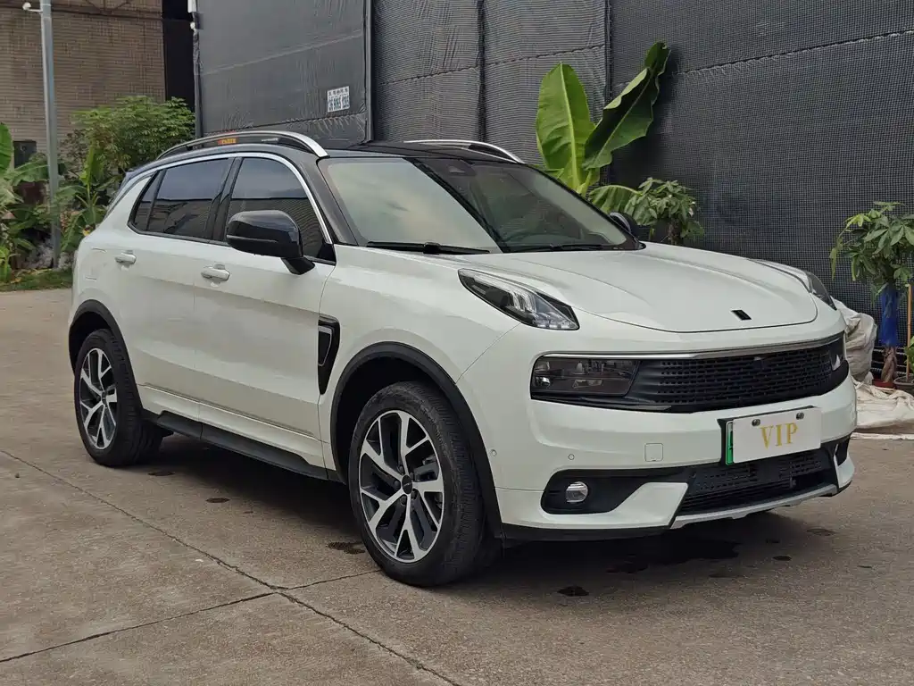 Lynk & Co 01 EM-P — миниатюра 3
