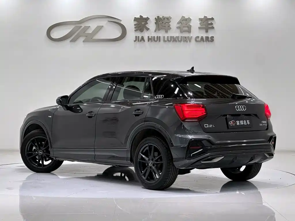 Audi Q2L — миниатюра 5