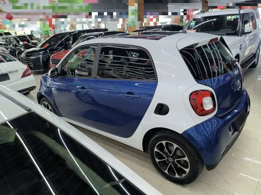 smart Smart Forfour — миниатюра 8