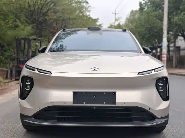 NIO EC6