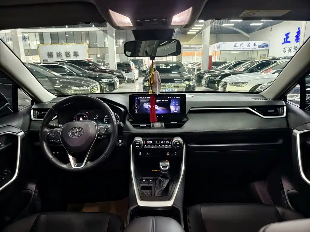 TOYOTA RAV4 RONGFANG