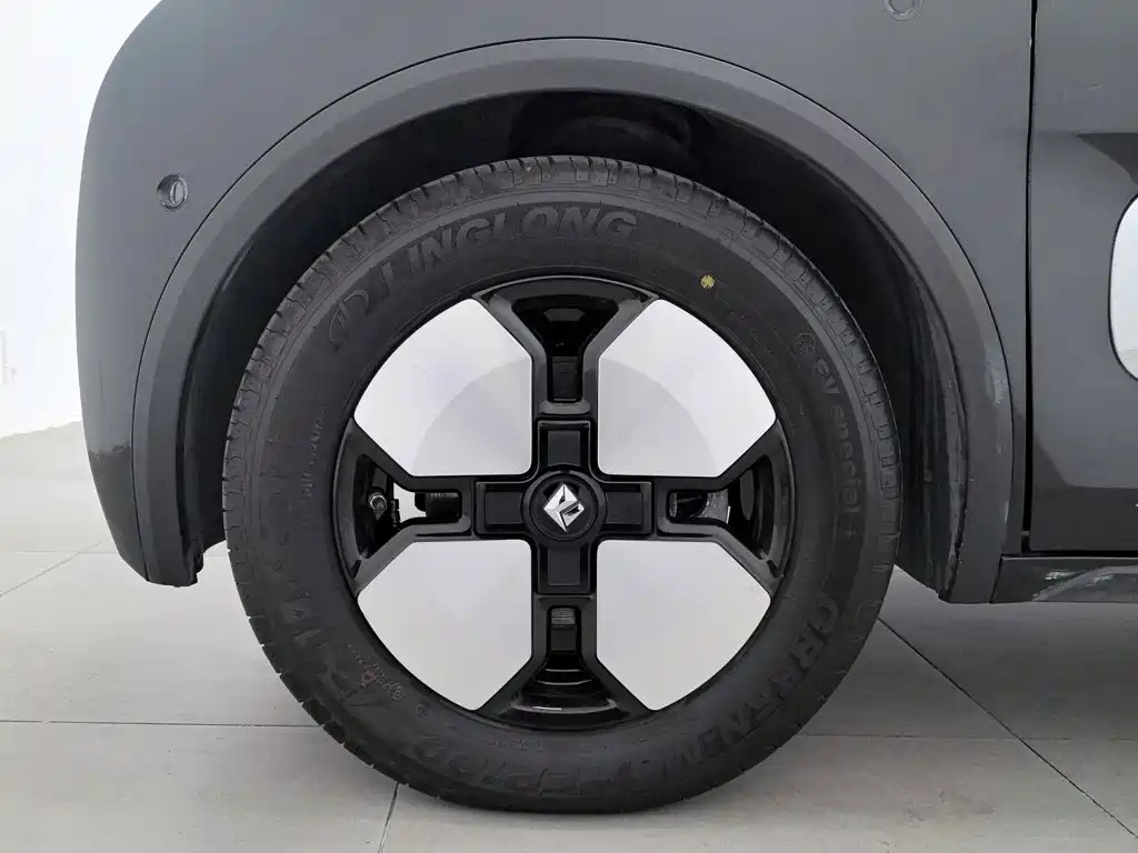 Baojun KiWi EV — миниатюра 17