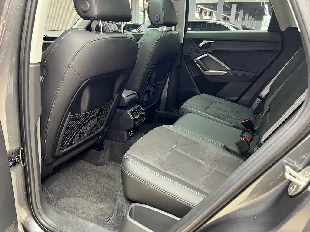 Audi Q3 — миниатюра 16