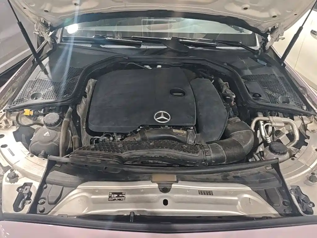 Mercedes-Benz C-Class — миниатюра 20