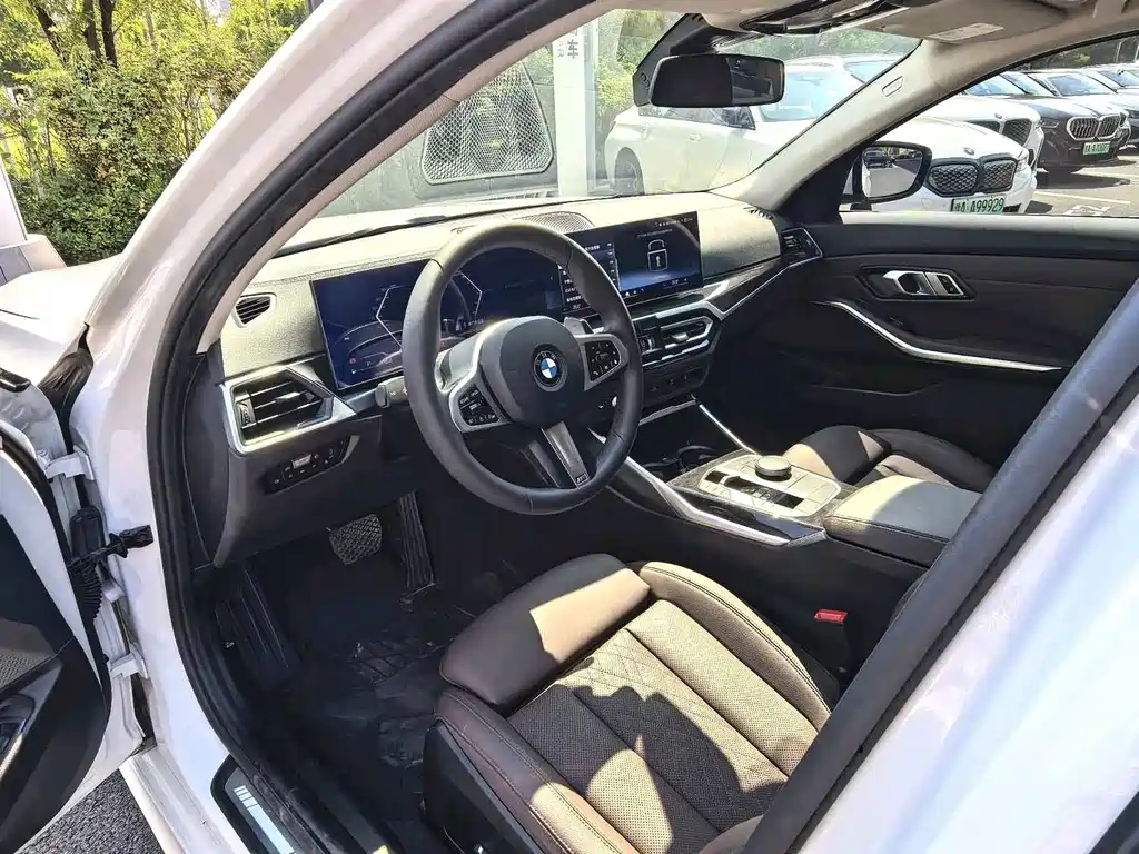 BMW 3 Series — миниатюра 14