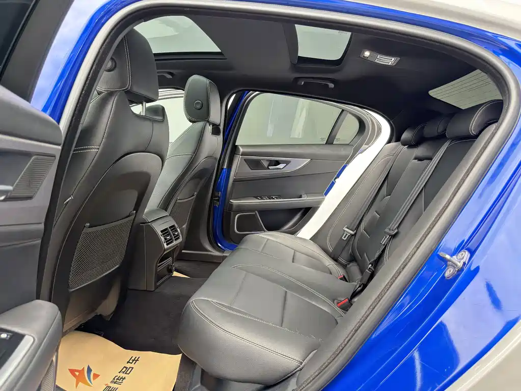 Jaguar XEL — миниатюра 9
