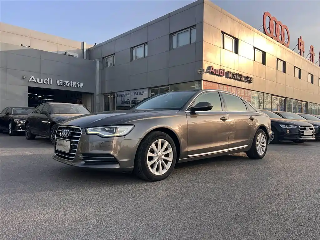 Audi A6L 2012