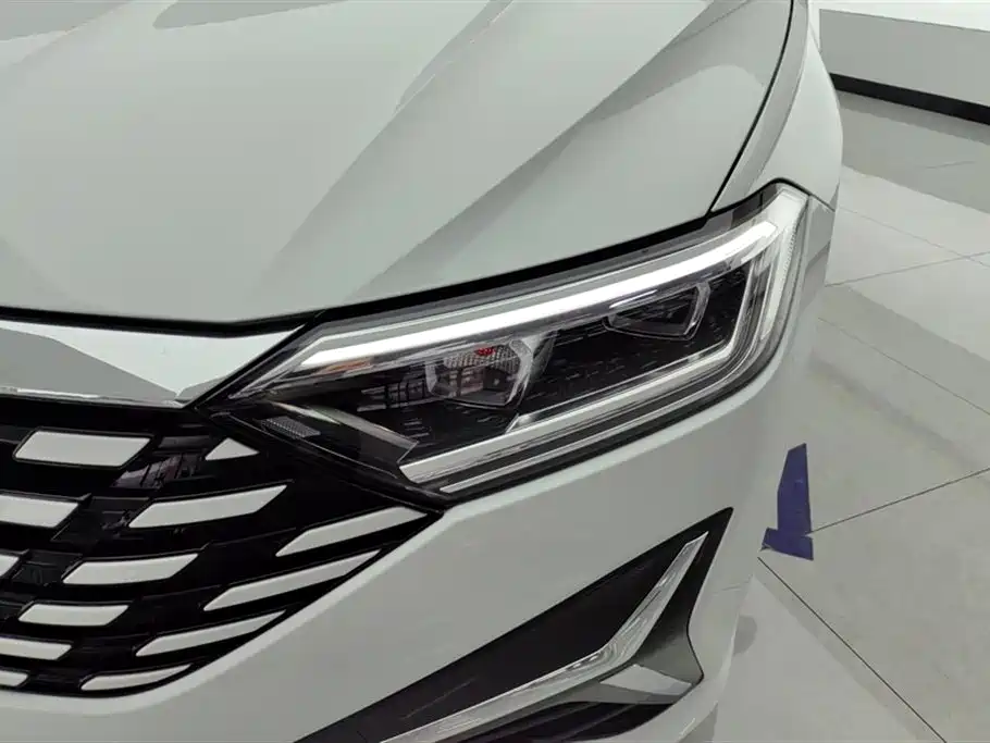 Jetta VA7 — миниатюра 5