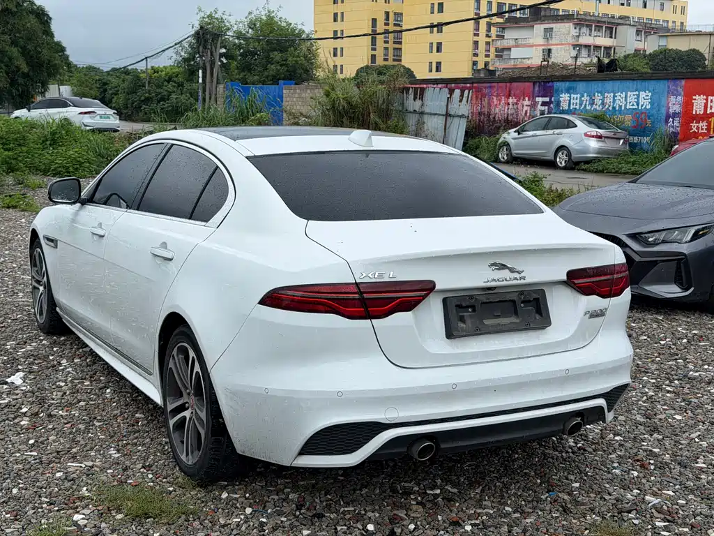 Jaguar XEL — миниатюра 7