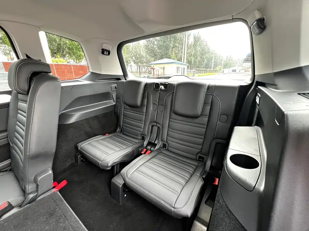 Volkswagen Touran — миниатюра 9