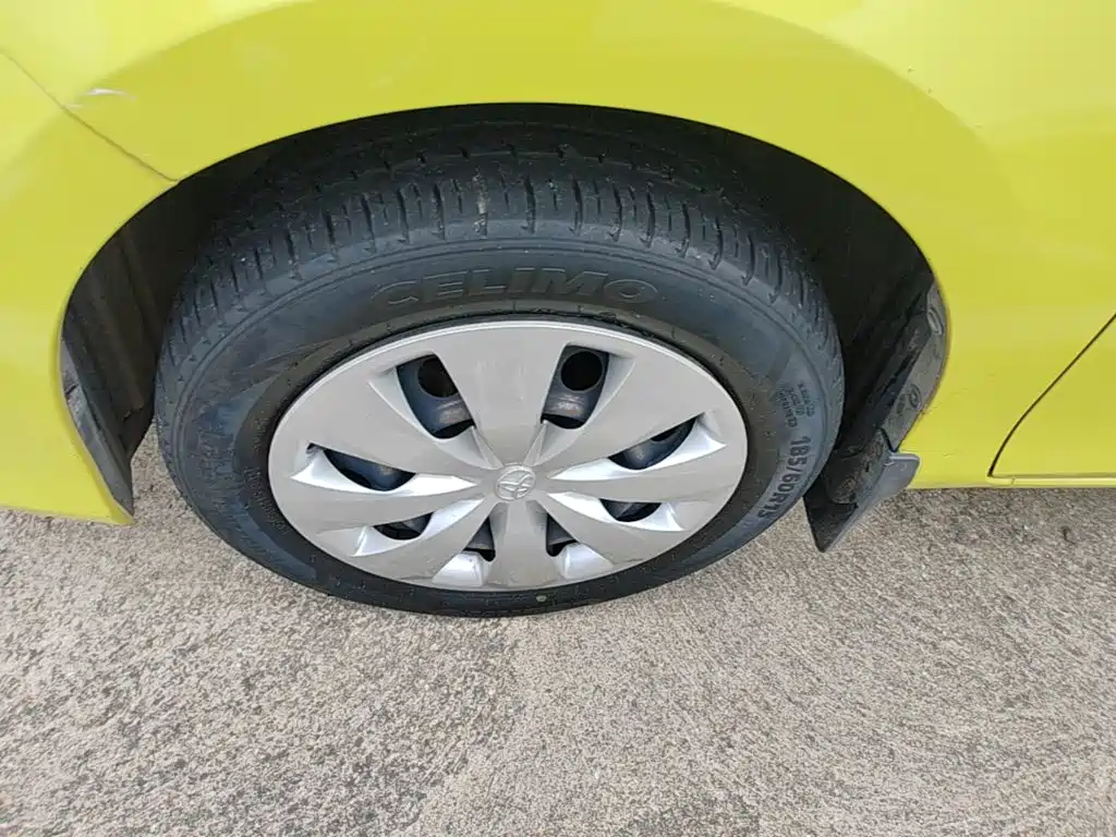 Toyota Yaris L — миниатюра 23