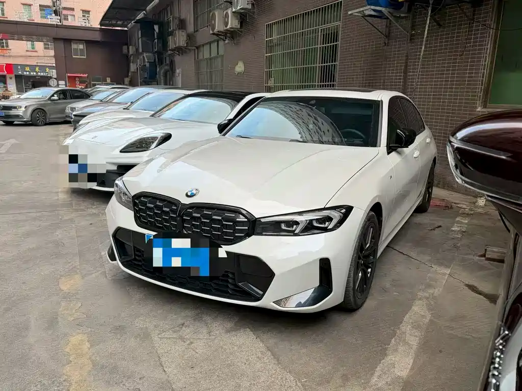 BMW 3 Series 2023