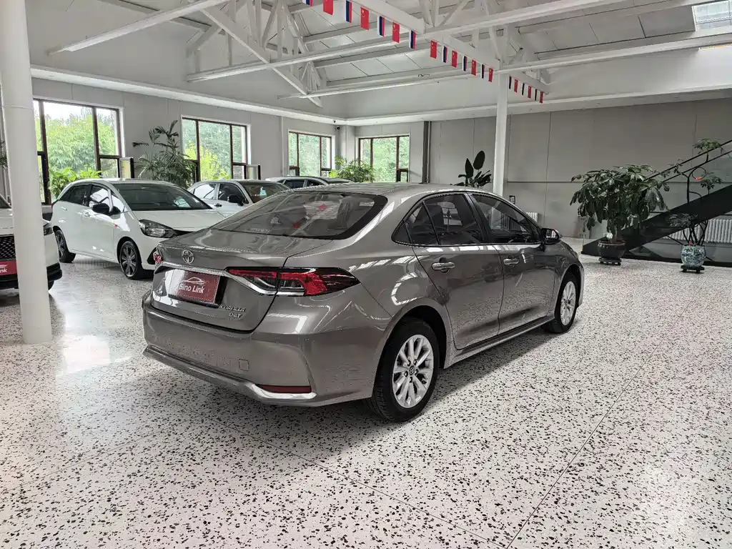 Toyota Corolla — миниатюра 6