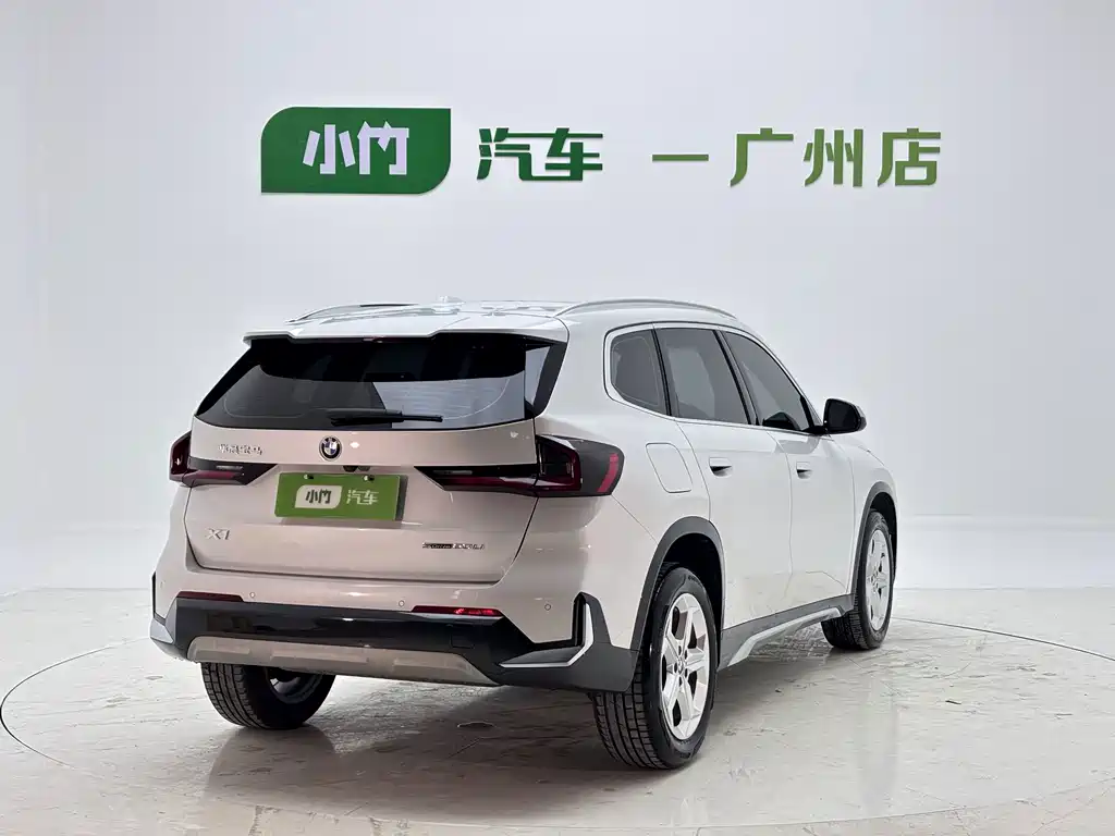 BMW X1 — миниатюра 6