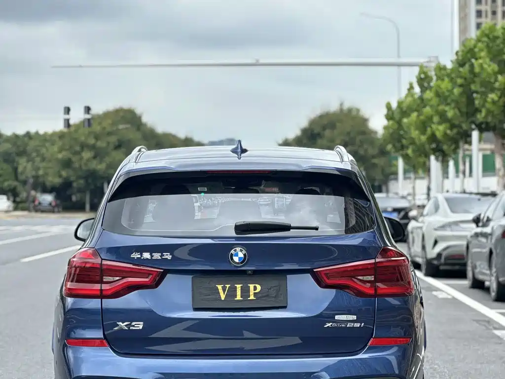 BMW X3 — миниатюра 12
