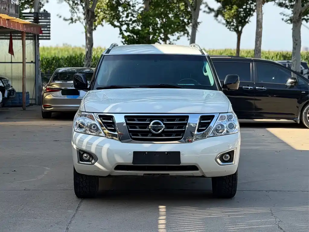 Nissan Patrol — миниатюра 2