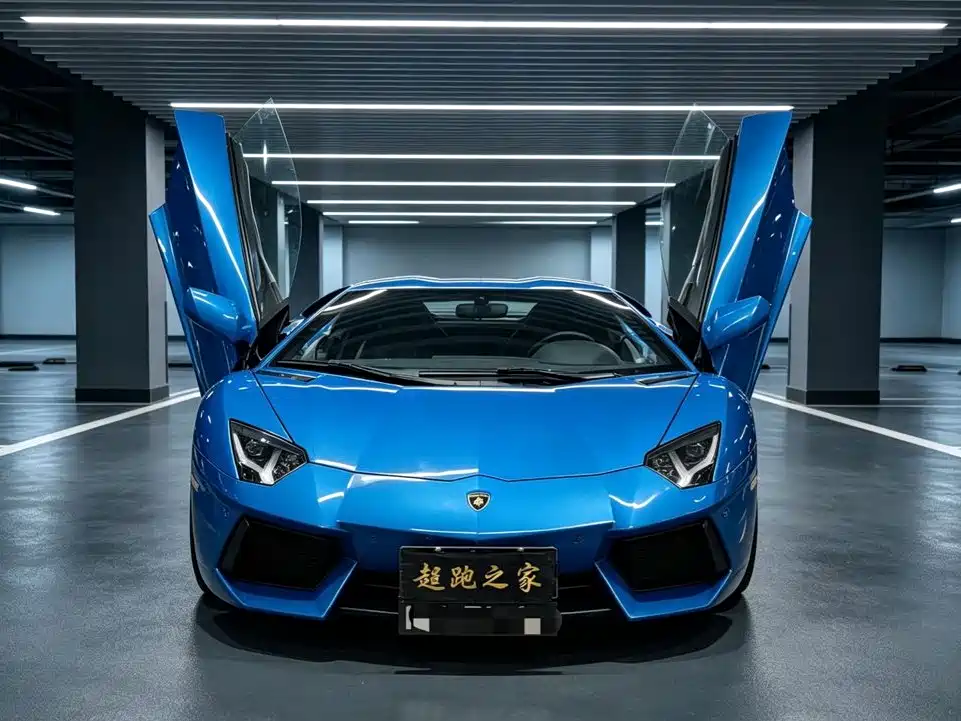 Lamborghini Aventador — миниатюра 2