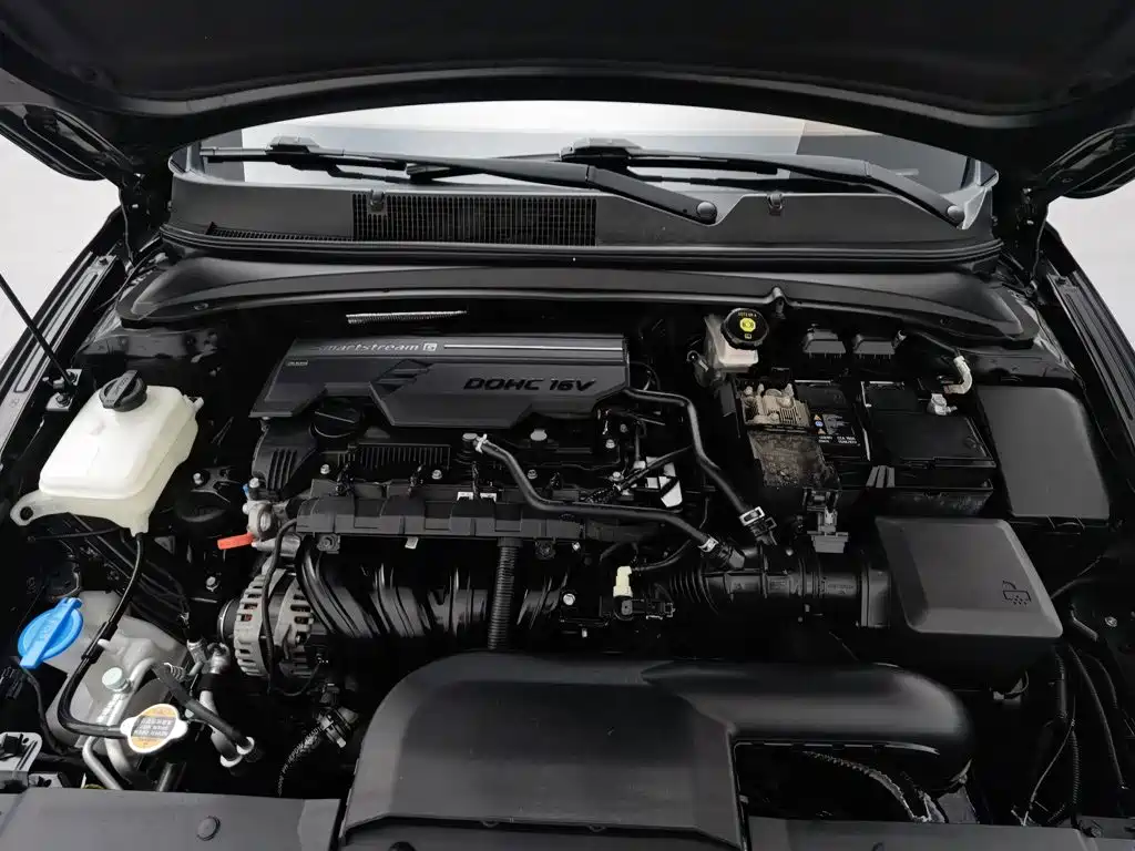 Hyundai Mistra — миниатюра 6
