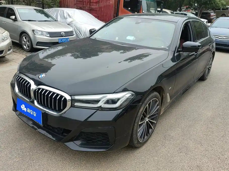 BMW 5 Series 2023