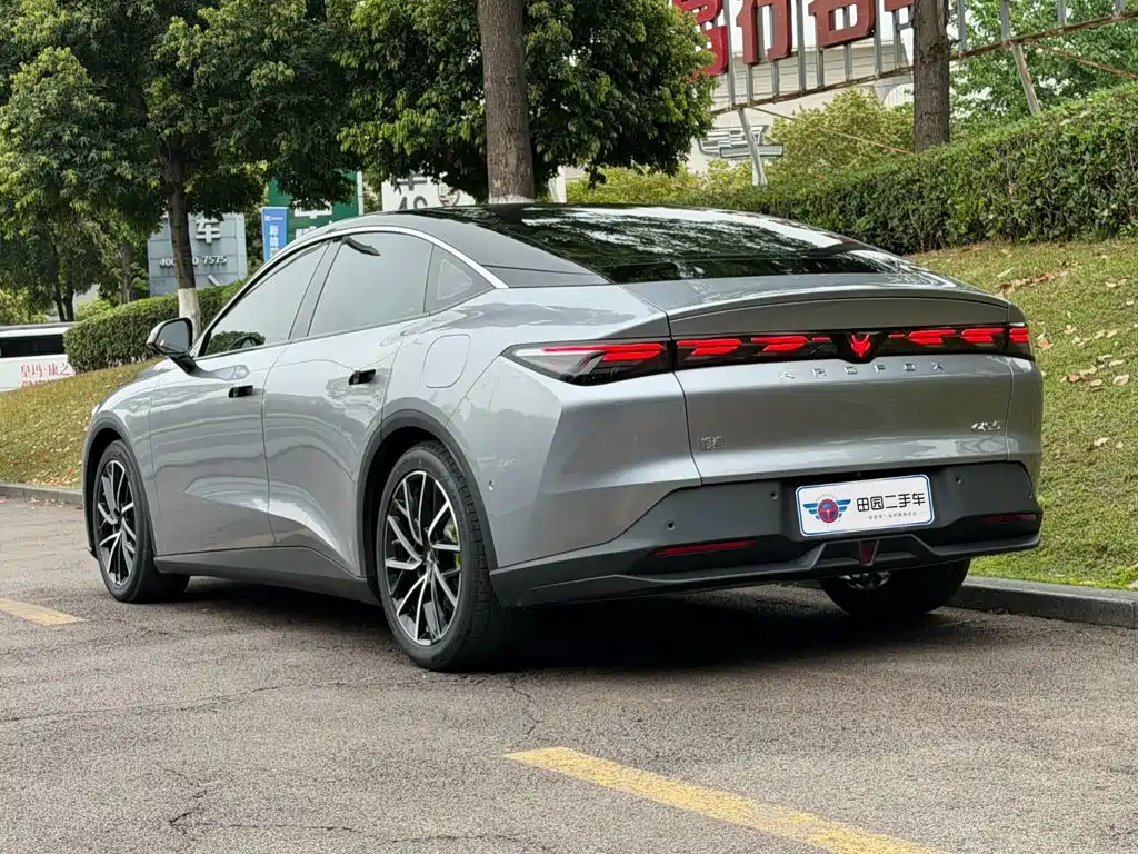 ARCFOX Alpha S5 — миниатюра 4