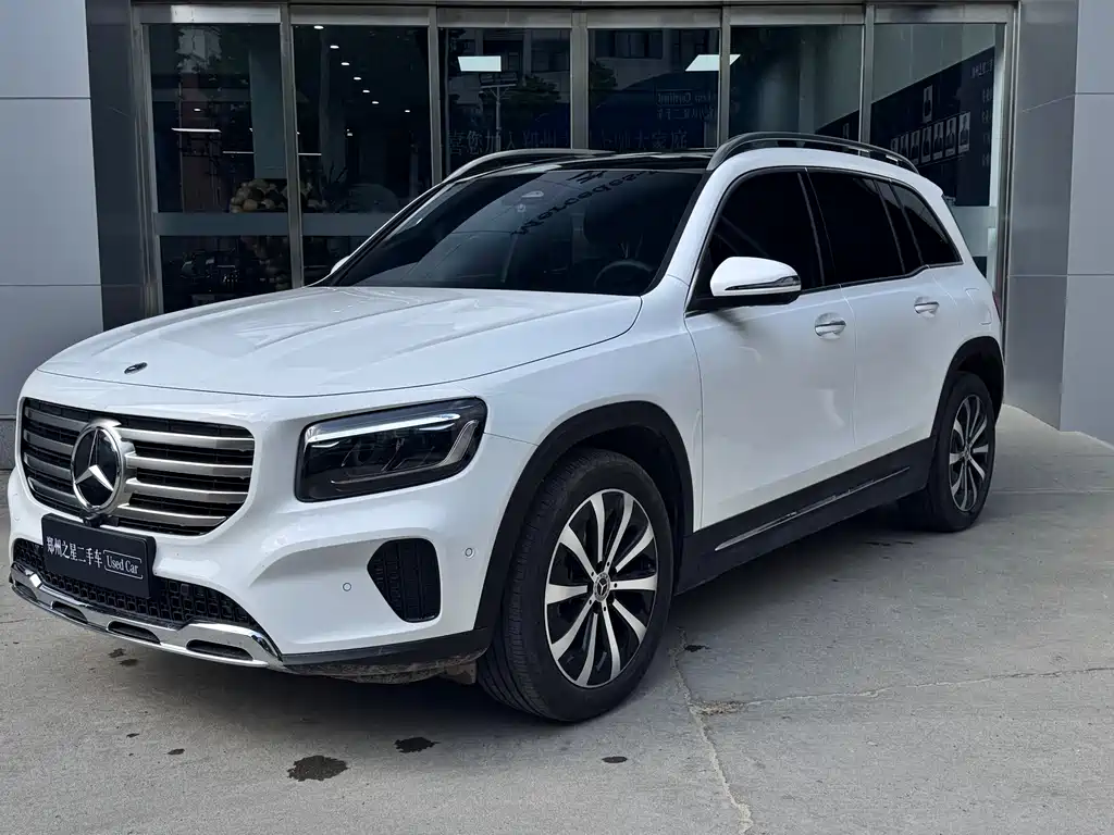 Mercedes-Benz GLB 2024
