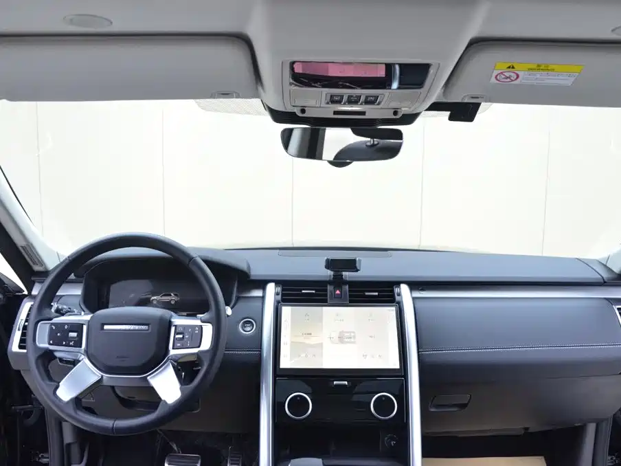 Land Rover Discovery — миниатюра 7