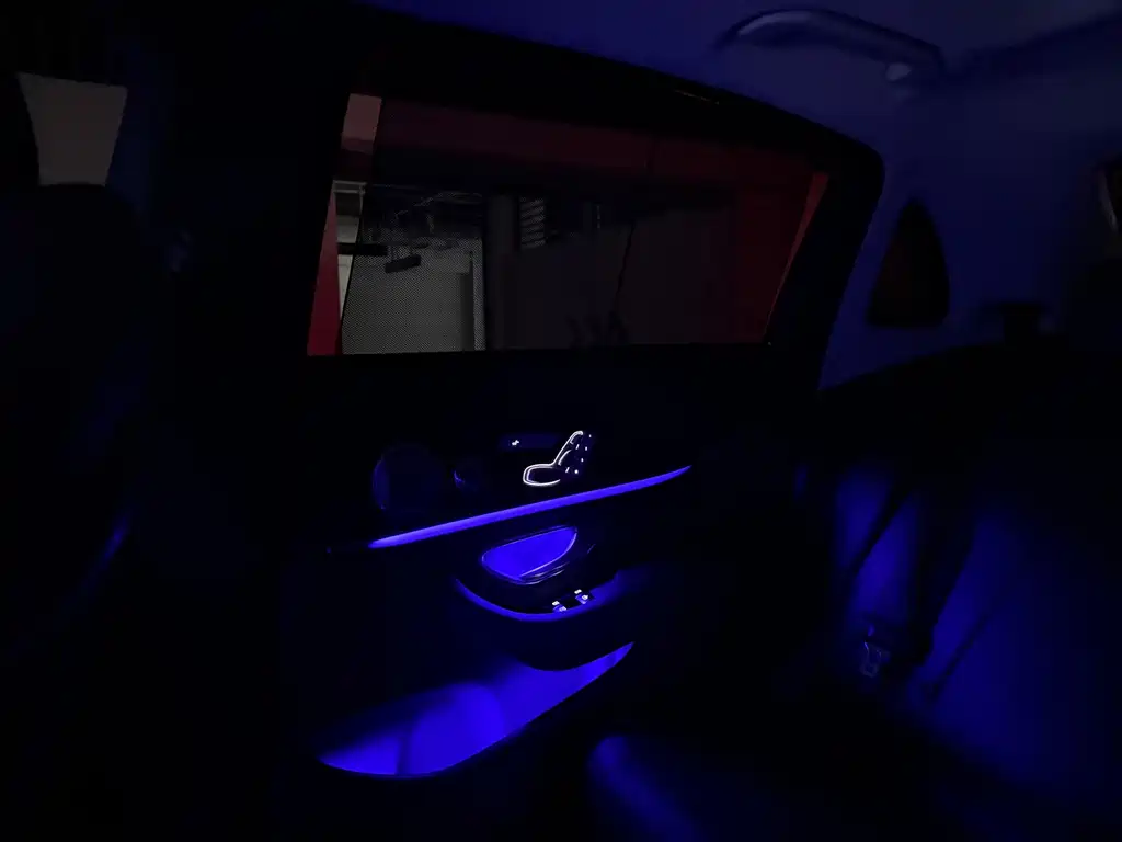 Mercedes-Benz E-Class — миниатюра 41