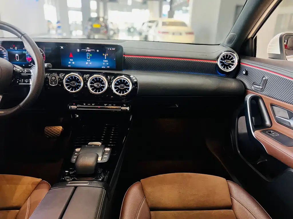 MERCEDES-BENZ A CLASS