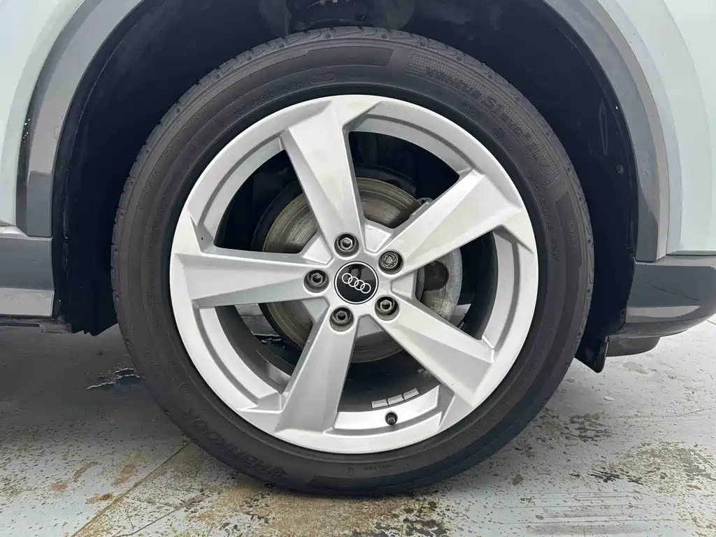 Audi Q2L — миниатюра 8