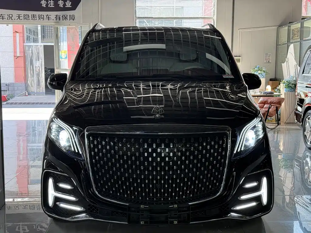 Mercedes-Benz Vito — миниатюра 16