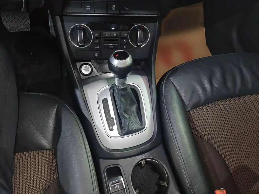 Audi Q3 — миниатюра 11