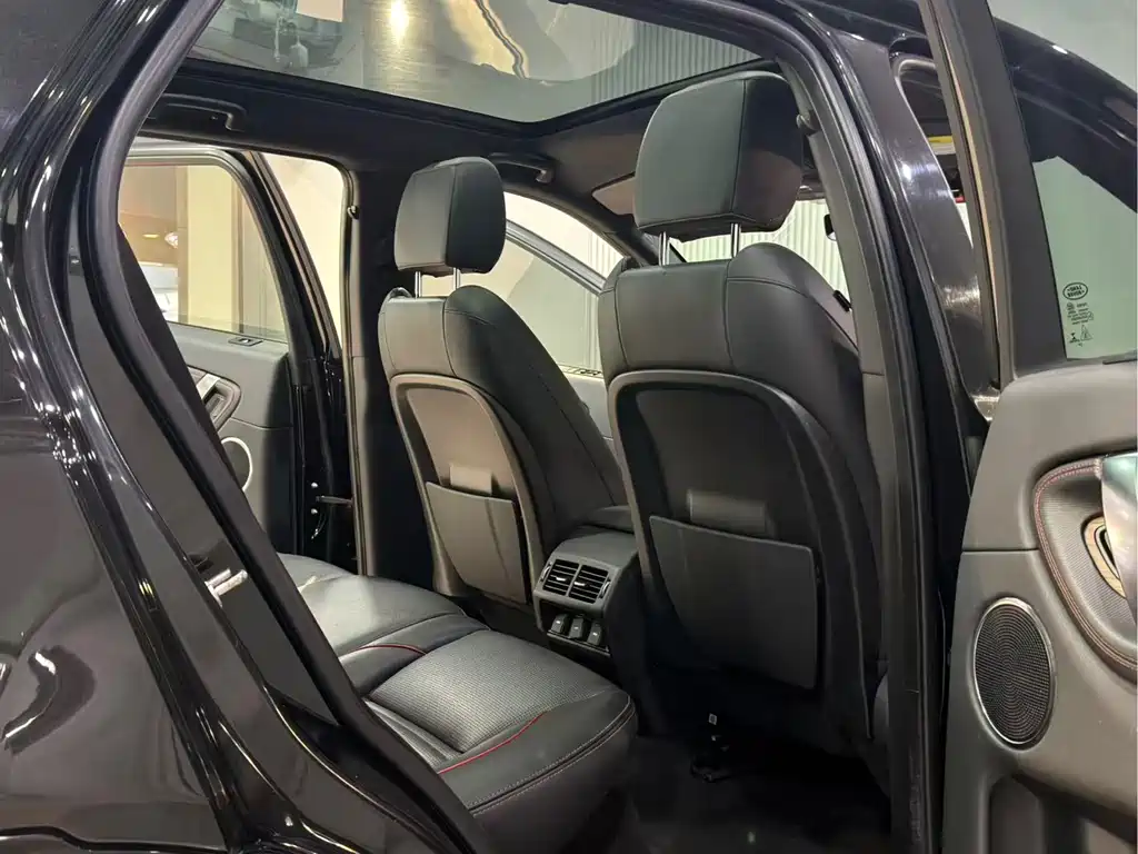 Land Rover Discovery Sport — миниатюра 14