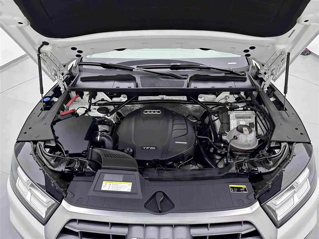 Audi Q5L — миниатюра 25