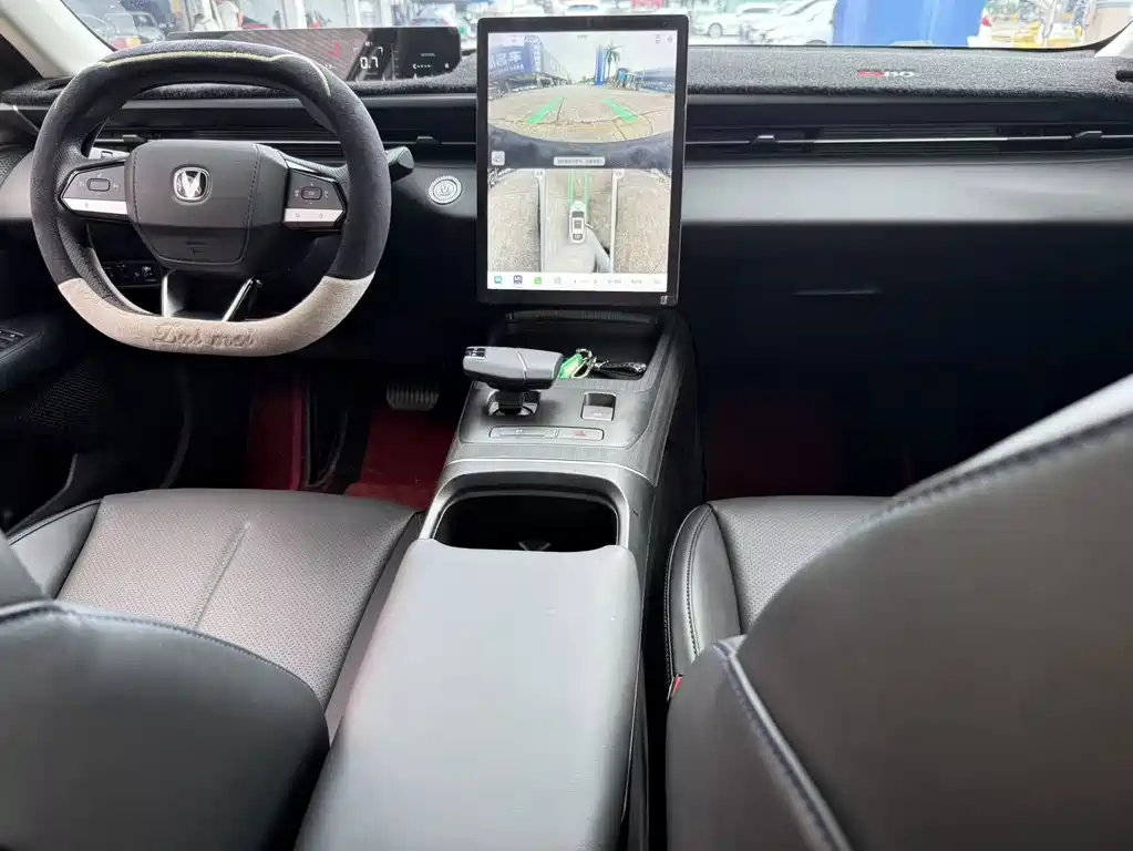 Changan Eado — миниатюра 4