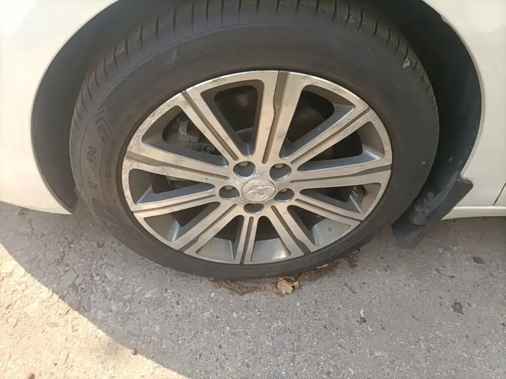 Peugeot 408 — миниатюра 23