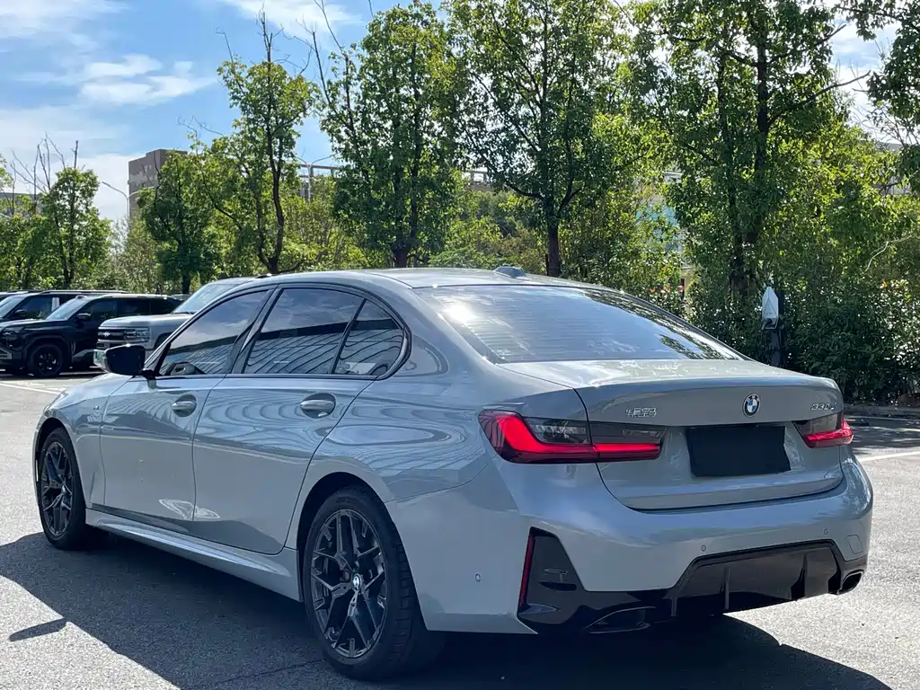BMW 3 Series — миниатюра 19