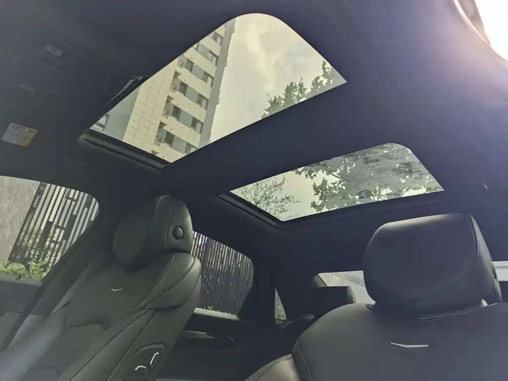 Cadillac CT6 — миниатюра 10