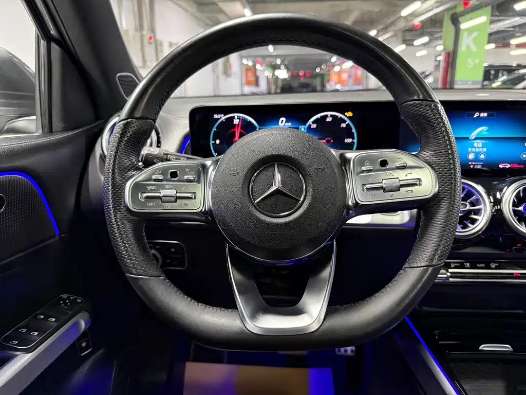 Mercedes-Benz EQB — миниатюра 8