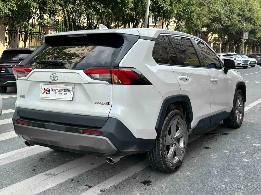 Toyota RAV4 — фотографии объявления, Фото 14